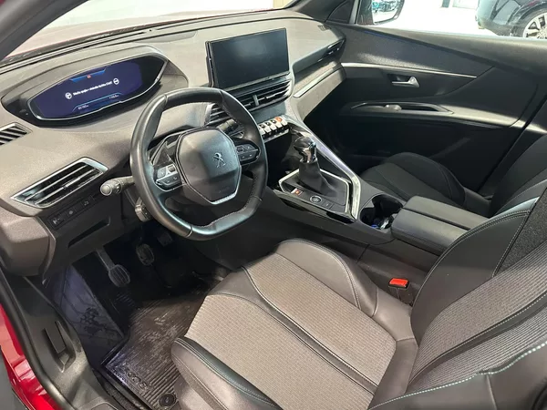 Peugeot 3008 1.2PureTech,AllurePack130HP,ČR - foto 7