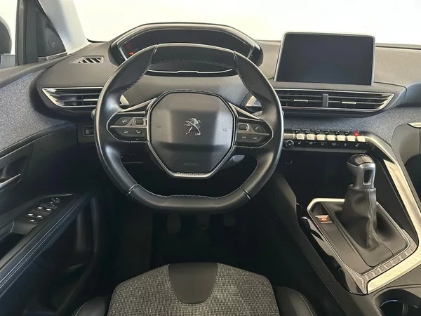 Peugeot 5008 1.2PureTech,ALLURE,DPH,130HP - foto 10