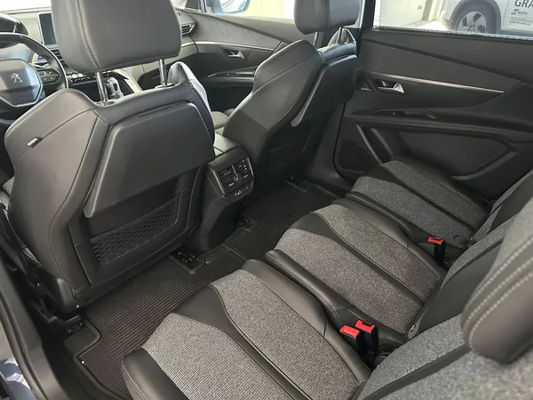 Peugeot 5008 1.2PureTech,ALLURE,DPH,130HP - foto 7