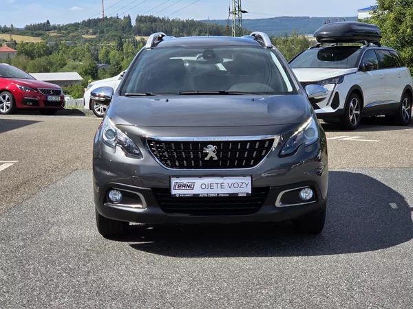 Peugeot 2008 1.2 PT 110 ALLURE MAN6 - foto 8
