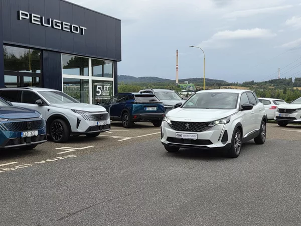 Peugeot 3008 1.5 BHDi 130 ALLURE MAN6