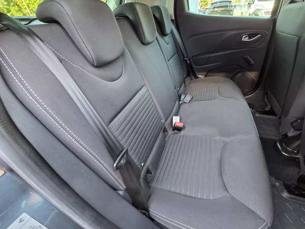 Renault Clio 1.2 TCe 118 Limited MAN6 - foto 11