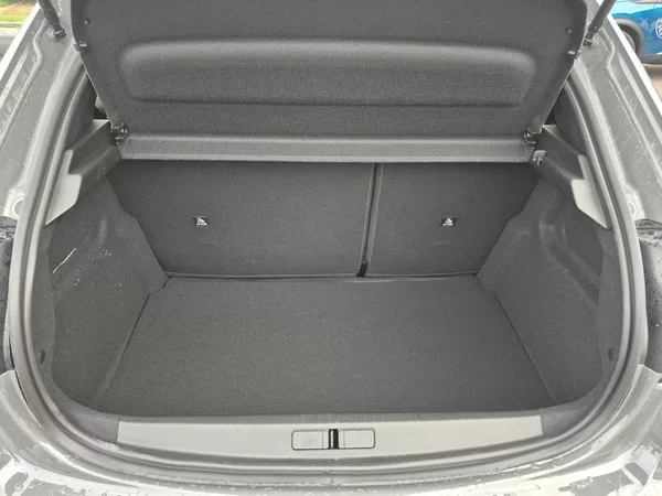 Peugeot 208 STYLE Turbo 100 MAN6 - foto 10