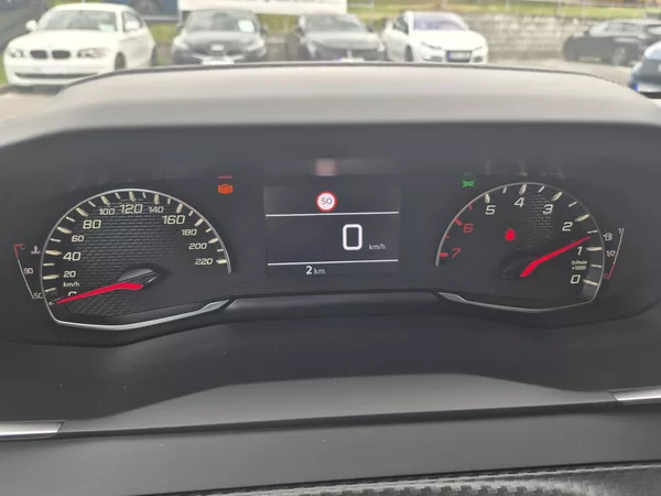 Peugeot 208 STYLE Turbo 100 MAN6 - foto 17