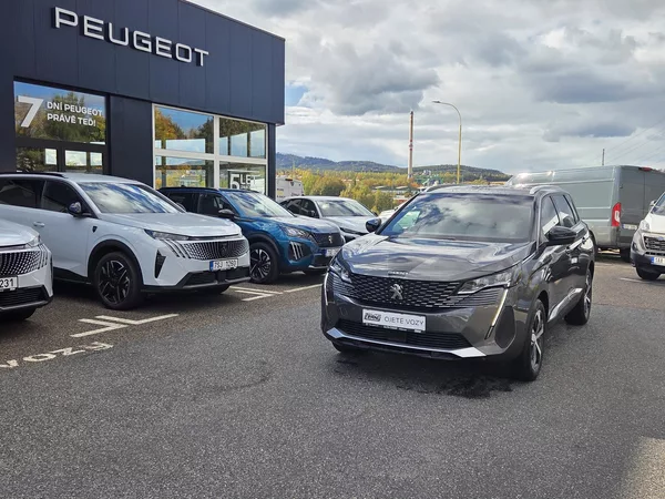 Peugeot 5008 1.5 BHDi 130 ALLURE PACK EAT8