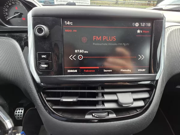 Peugeot 2008 1.2 PT 130 GT line MAN 6 - foto 16