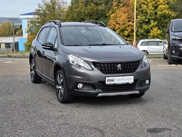 Peugeot 2008 1.2 PT 130 GT line MAN 6 - foto 7