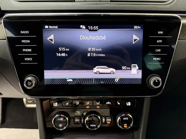 Škoda Superb 2.0 TSI 140kW SportLine Combi - foto 7
