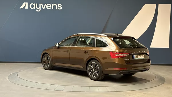 Škoda Superb 1.5 TSI 110kW ACT Style Combi - foto 3