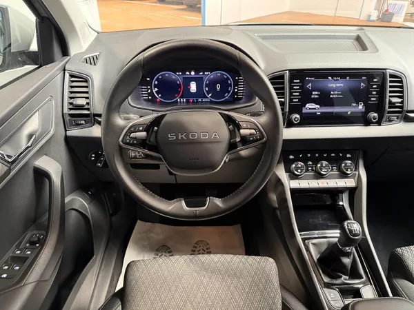 Škoda Karoq 1.5 TSI 110kW Top Selection - foto 7
