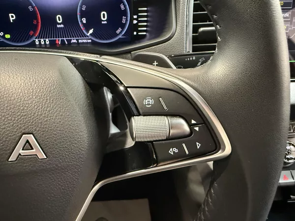 Škoda Karoq 1.5 TSI 110kW Top Selection DS - foto 12