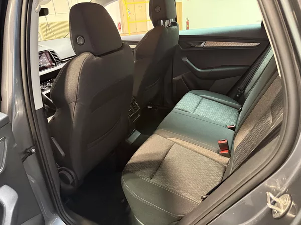 Škoda Karoq 1.5 TSI 110kW Top Selection DS - foto 16