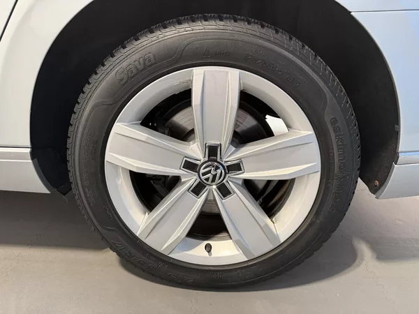 Volkswagen Passat 2.0 TDI 147kW BMT DSG Elegance - foto 12