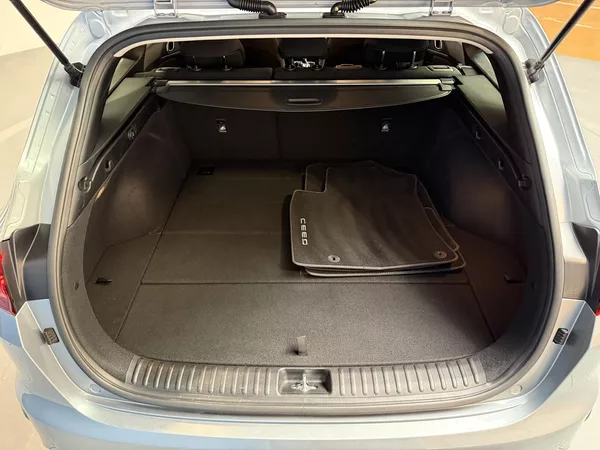 Kia Ceed 1.5 T-GDI 118kW Top SW DCT - foto 12