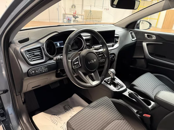 Kia Ceed 1.5 T-GDI 118kW Top SW DCT - foto 5