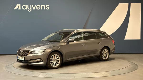 Škoda Superb 2.0 TDI 147kW 4x4 Style Combi - foto 4