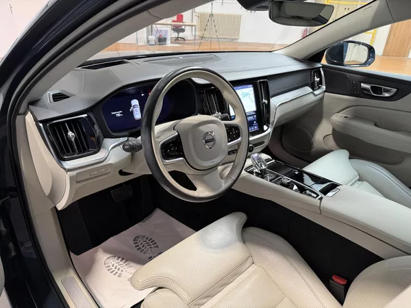 Volvo V60 T6 AWD Recharge Inscription Au - foto 5