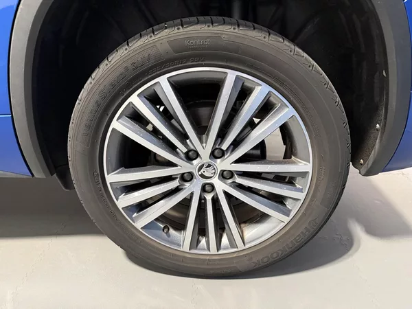 Škoda Kodiaq 2.0 TDI 147 kW L&K 4x4 DSG - foto 17