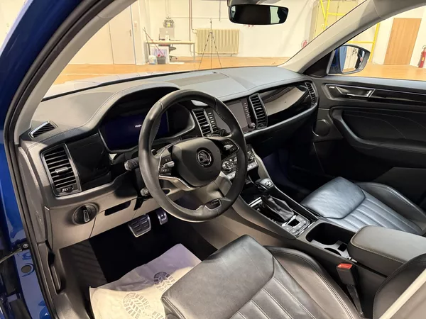 Škoda Kodiaq 2.0 TDI 147 kW L&K 4x4 DSG - foto 5