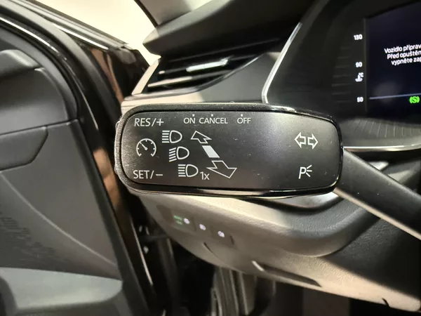 Škoda Octavia 2.0 TDI 110kW DSG Ambition Com - foto 9