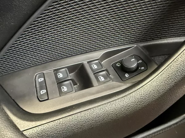 Škoda Octavia 1.4 TSI iV 150 kW DSG Style Co - foto 10