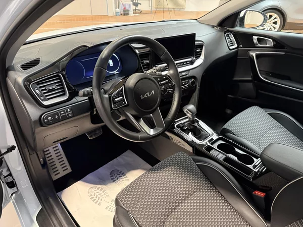 Kia Ceed 1.5 T-GDI 103kW Top SW DCT - foto 5
