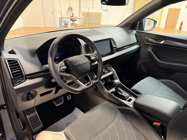 Škoda Karoq 1.5 TSI 110kW Sportline DSG - foto 5