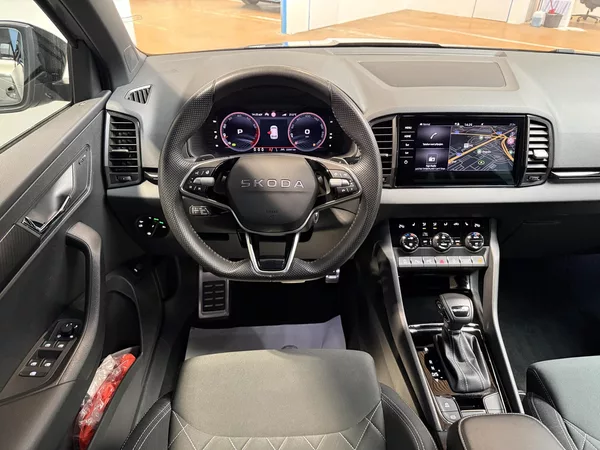 Škoda Karoq 1.5 TSI 110kW Sportline DSG - foto 6