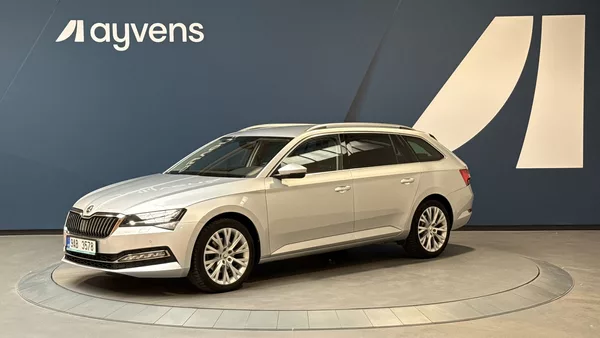 Škoda Superb 2.0 TDI 110kW Style Combi DSG - foto 4