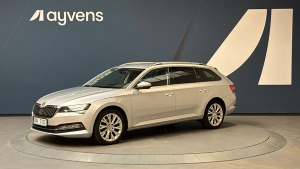 Škoda Superb 2.0 TDI 110kW Style Combi DSG - foto 4