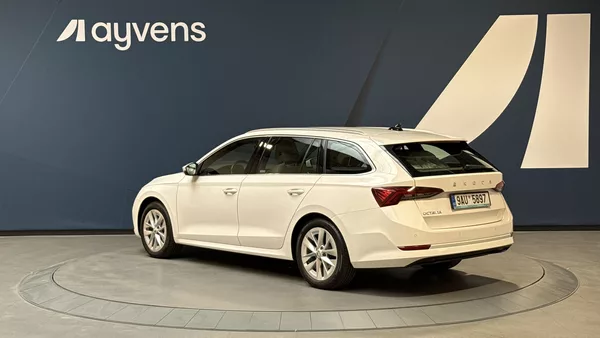 Škoda Octavia 1.5 TSI 110kW Style Combi - foto 3