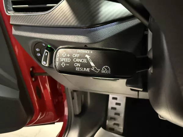 Škoda Kamiq 1.5 TSI 110 kW Monte Carlo DSG - foto 9