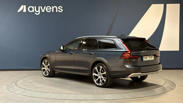 Volvo V90 B6 AWD benzin Ultimate Auto - foto 3