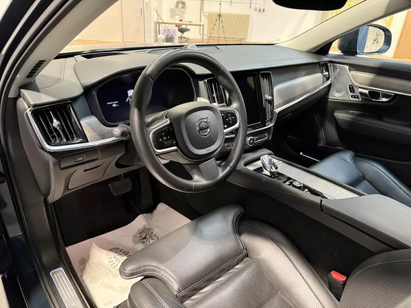 Volvo V90 B6 AWD benzin Ultimate Auto - foto 5