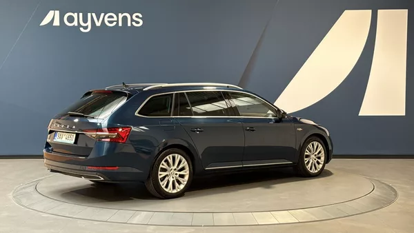 Škoda Superb 2.0 TDI 110kW L&K Combi DSG - foto 2