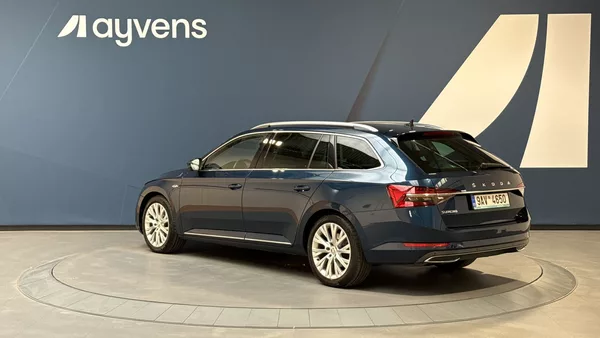 Škoda Superb 2.0 TDI 110kW L&K Combi DSG - foto 3