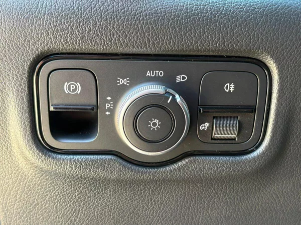 Mercedes-Benz Vito Tourer 116CDI Long 4Matic Pro - foto 24