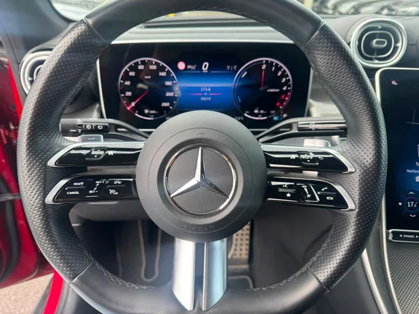Mercedes-Benz GLC 300de 4M - foto 9