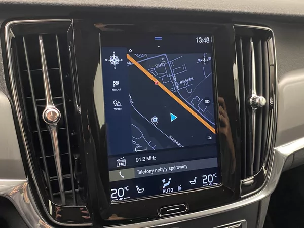 Volvo V90 D4 MOMENTUM AUT - foto 35