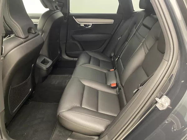 Volvo V90 D4 MOMENTUM AUT - foto 5