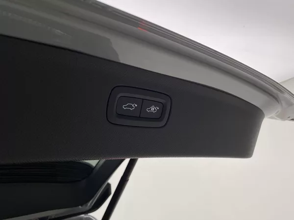 Volvo XC90 B5 AWD BLACK EDITION PLUS 7m - foto 21