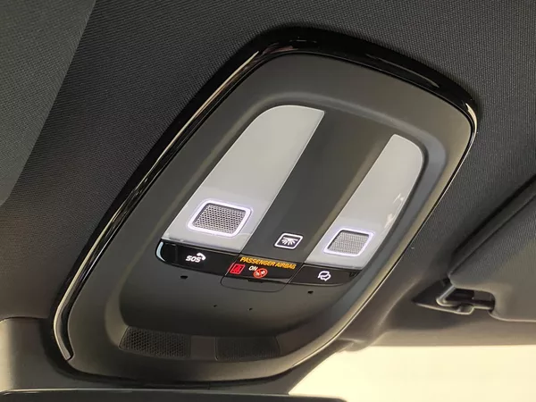 Volvo XC90 B5 AWD BLACK EDITION PLUS 7m - foto 39