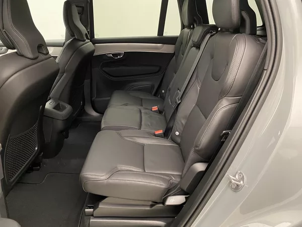 Volvo XC90 B5 AWD BLACK EDITION PLUS 7m - foto 6