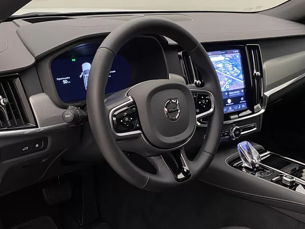Volvo V90 T8 AWD RECHARGE DARK ULTRA - foto 19