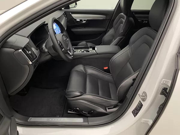 Volvo V90 T8 AWD RECHARGE DARK ULTRA - foto 3