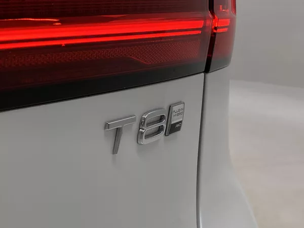 Volvo V90 T8 AWD RECHARGE DARK ULTRA - foto 40