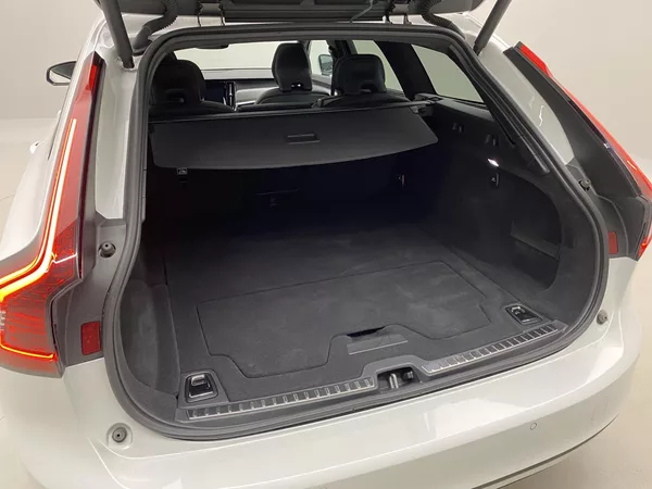 Volvo V90 T8 AWD RECHARGE DARK ULTRA - foto 6