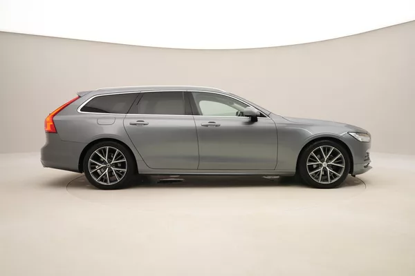 Volvo V90 D4 AWD MOMENTUM AUT - foto 13
