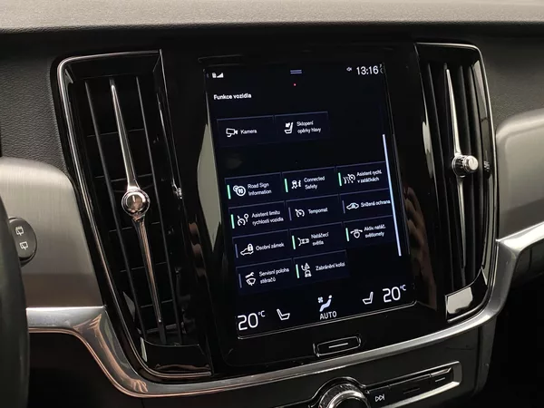 Volvo V90 D4 AWD MOMENTUM AUT - foto 39