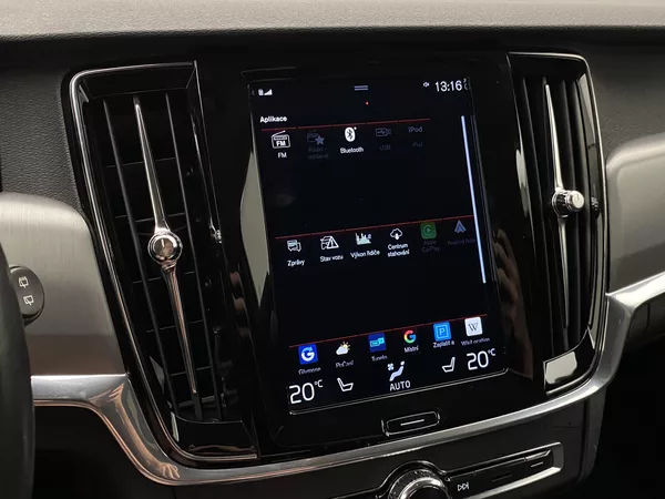 Volvo V90 D4 AWD MOMENTUM AUT - foto 40